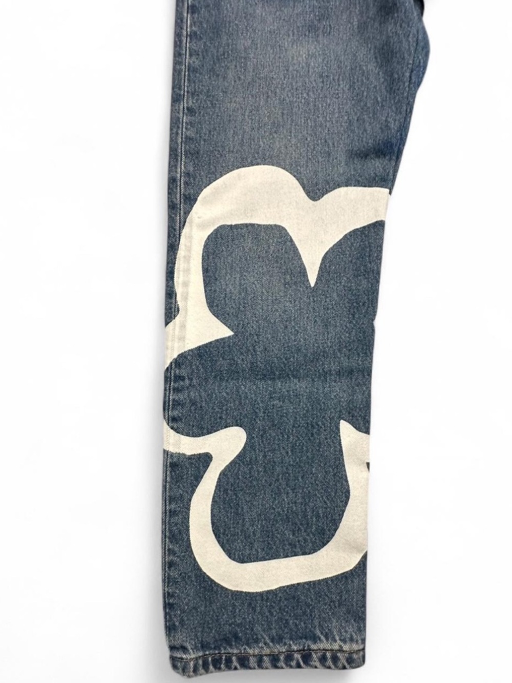 Levi's 501 Blue Jeans with White Floral Print - Picture 3 of 8